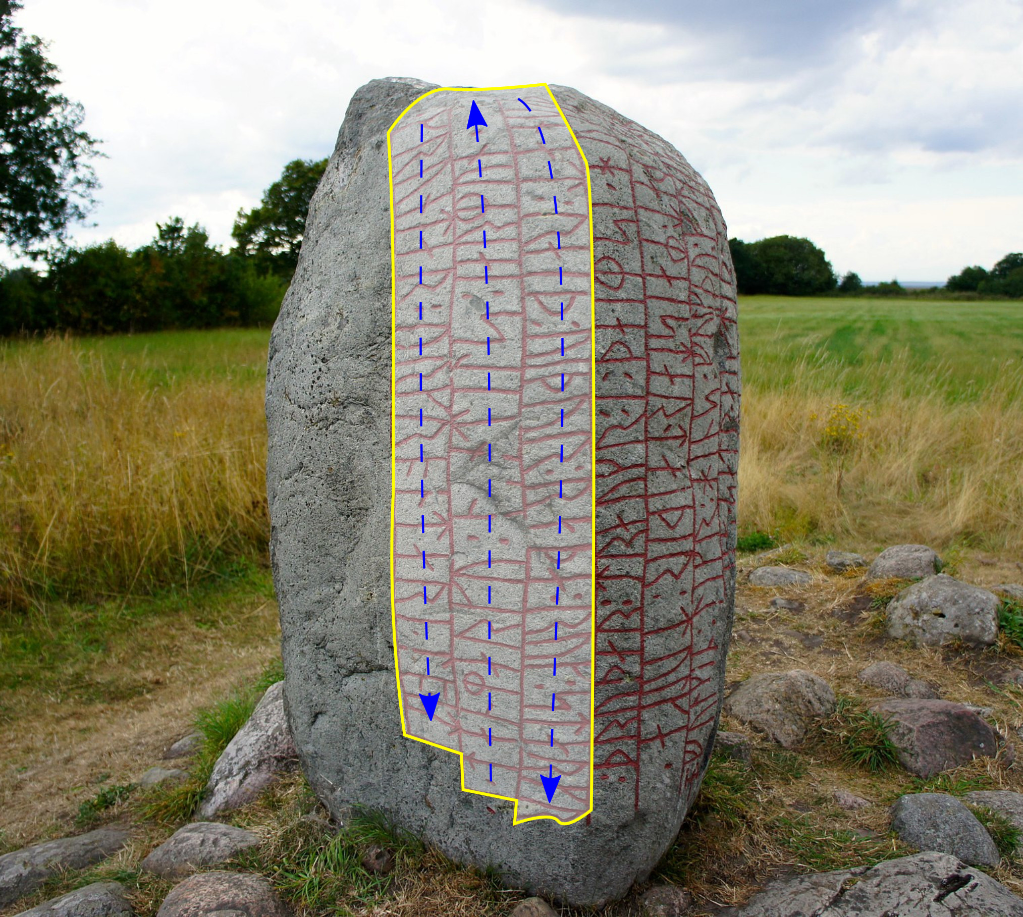 Figure 4: The highlighted section shows the second half of the strophe. Karlevi runestone by Jochka, licensed under CC BY-SA 3.0. Highlighting by Heather O’Donoghue, Matthew Roby, and Yegor Grebnev.